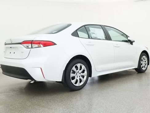 New 2026 Toyota Corolla LE FWD image 33