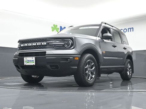 Used 2024 Ford Bronco Sport Badlands image 6