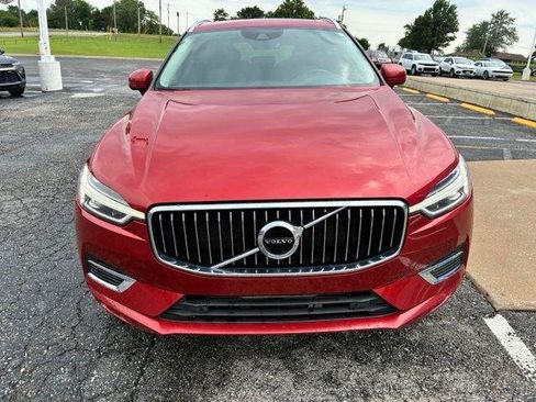 Used 2019 Volvo XC60 T8 Inscription w/ Protection Package Premier AWD/4WD image 3