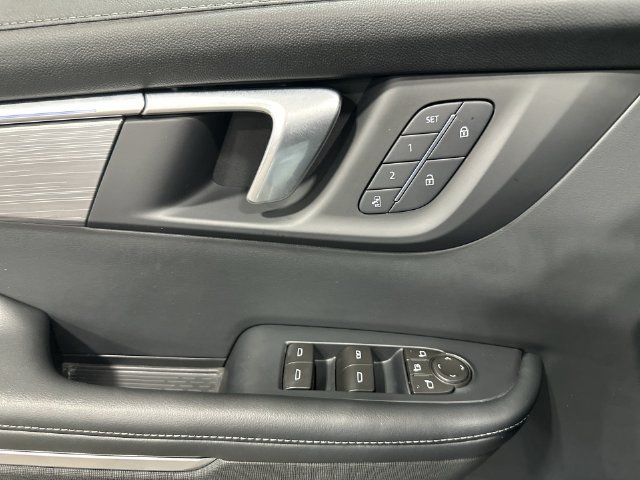Used 2026 Buick Enclave Preferred w/ Power Package FWD image 19