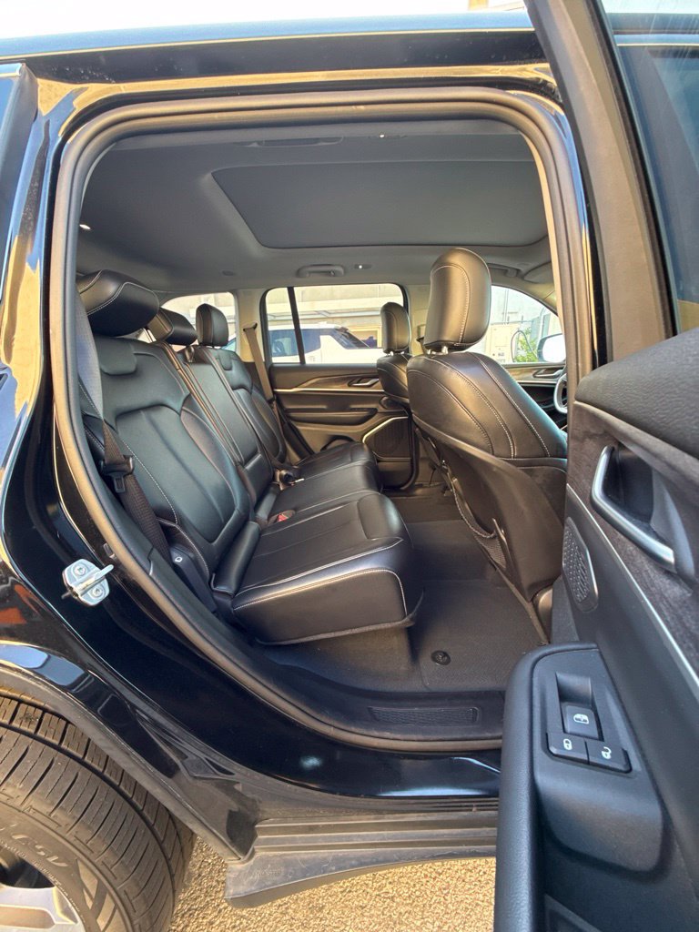 Used 2023 Jeep Grand Cherokee 4WD 4xe image 20