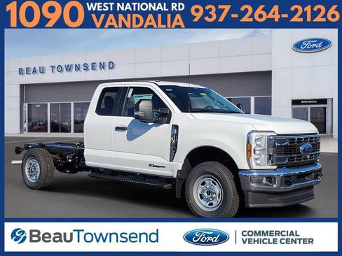 New 2026 Ford F350 XL w/ XL Chrome Package image 1