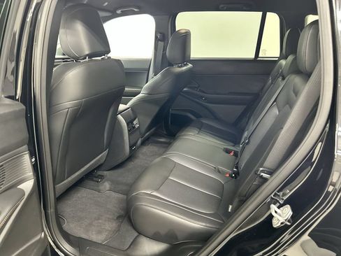 Used 2026 Jeep Cherokee Limited AWD/4WD image 20