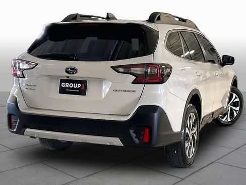 Used 2022 Subaru Outback Limited AWD/4WD image 12