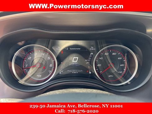 Used 2022 Dodge Charger SXT image 34