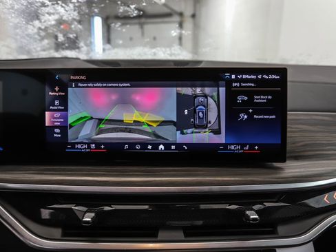 Certified 2024 BMW X5 xDrive40i w/ Parking Assistance Package image 17