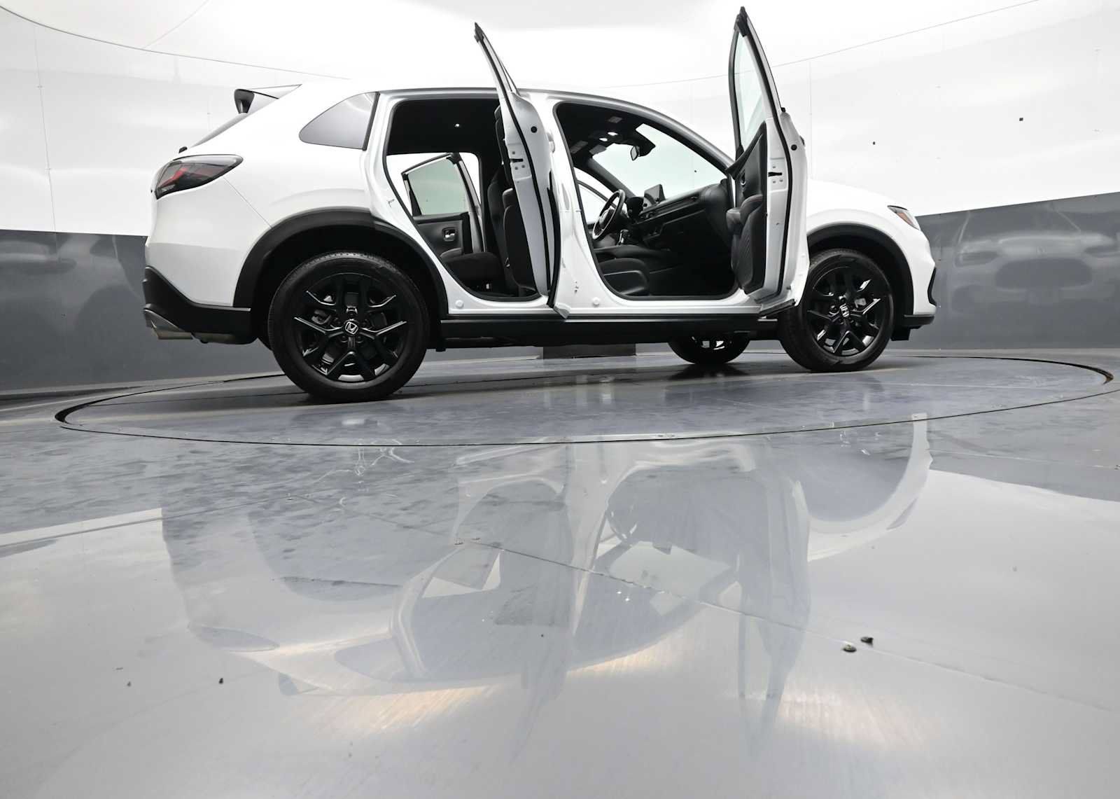 Certified 2024 Honda HR-V Sport image 46