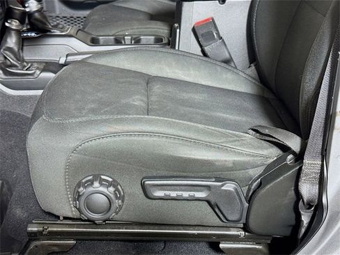 Used 2020 Jeep Wrangler Unlimited Sport S image 16