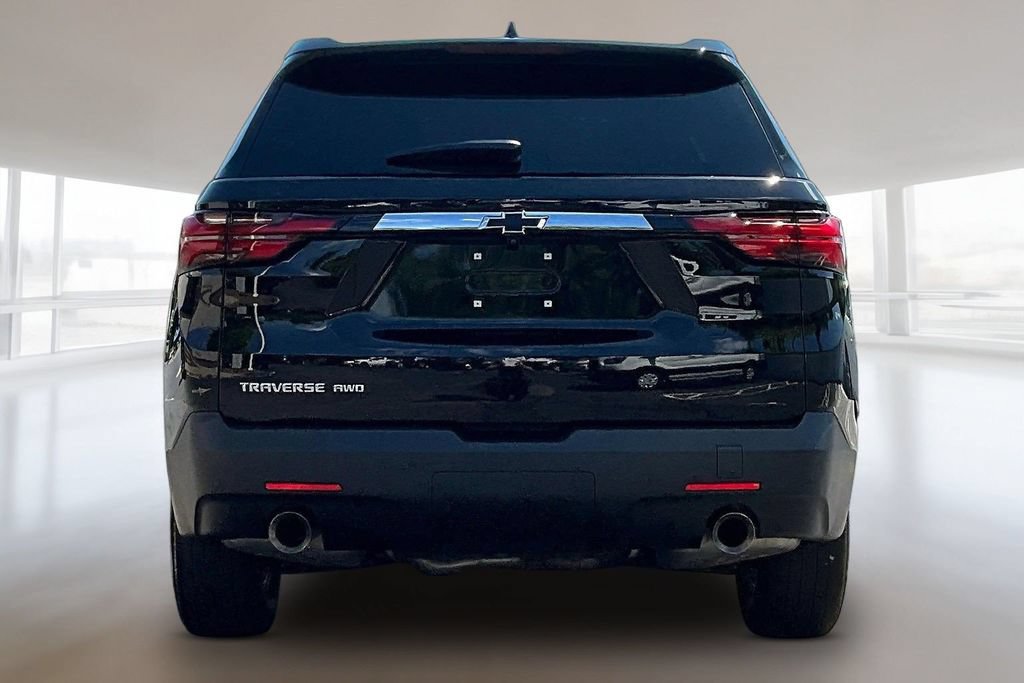 Used 2023 Chevrolet Traverse LS w/ Safety Package AWD/4WD image 5