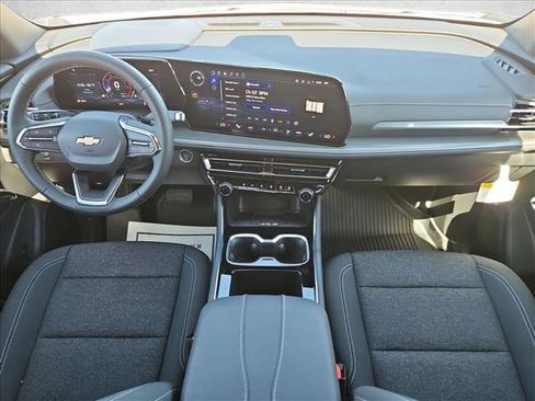 New 2026 Chevrolet Traverse LT w/ LPO, Floor Liner Package image 15