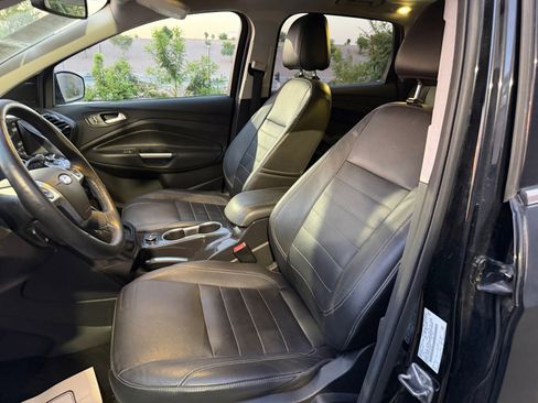 Used 2016 Ford Escape Titanium w/ Equipment Group 301A AWD/4WD image 15