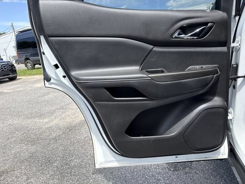 Used 2019 GMC Acadia SLT FWD image 35