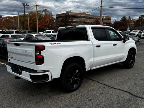 Used 2024 Chevrolet Silverado 1500 Custom image 11