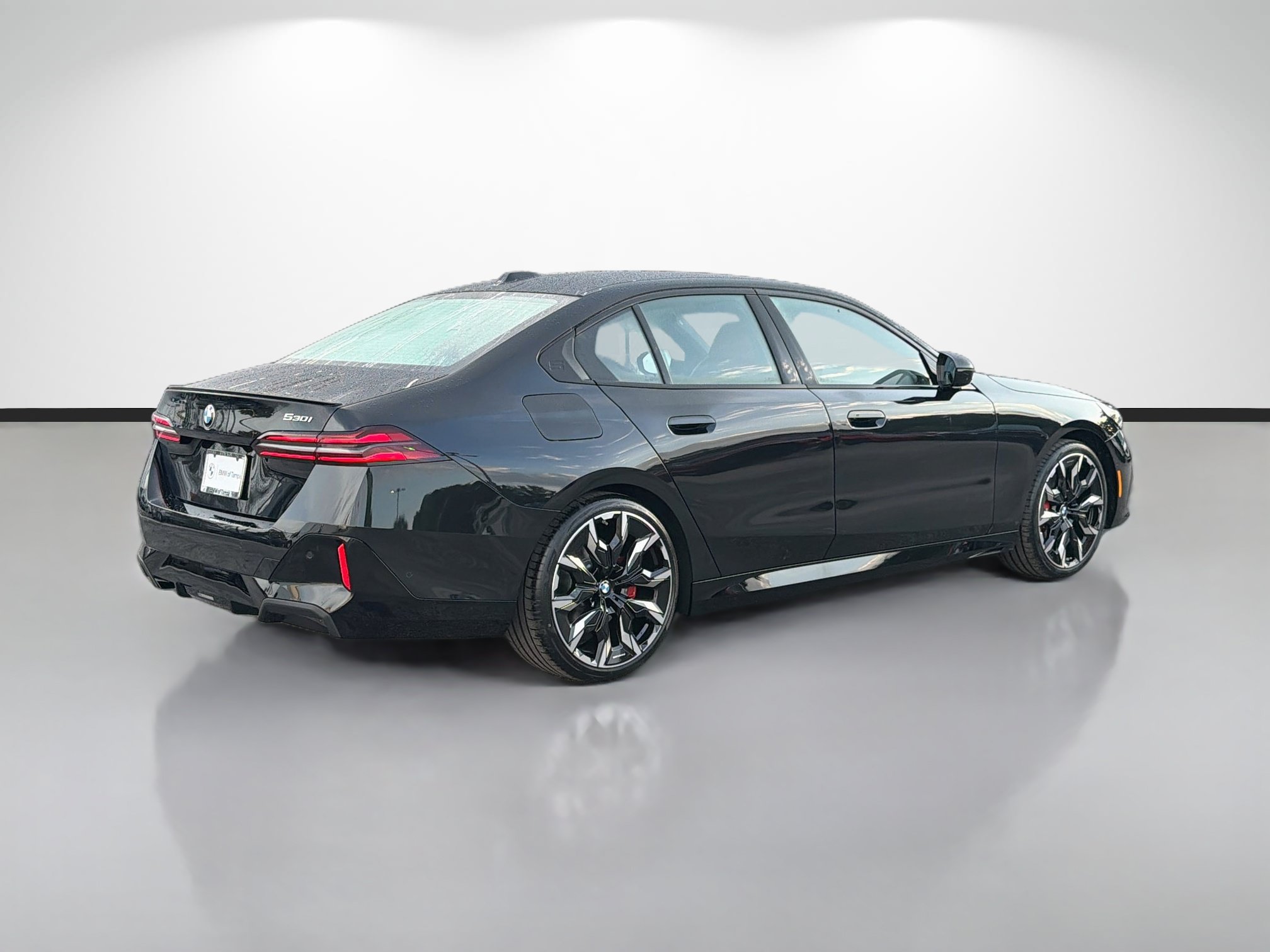New 2027 BMW 530i w/ M Sport Package RWD image 3