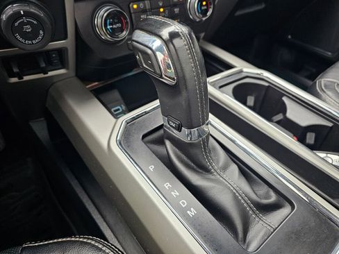 Used 2018 Ford F150 Lariat w/ Equipment Group 501A Mid image 30