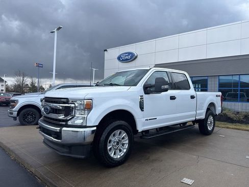 Used 2022 Ford F250 XLT image 3