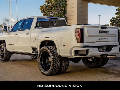 Used 2026 GMC Sierra 3500 Denali Ultimate w/ LPO, Black Badging Package image 7
