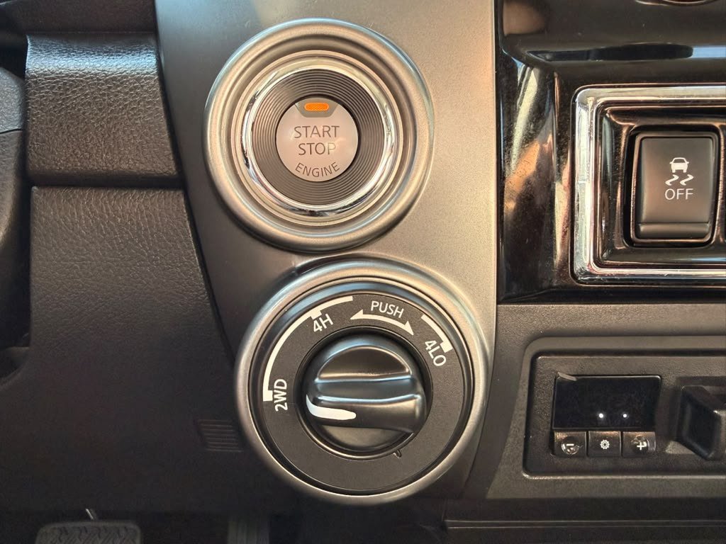 Used 2019 Nissan Titan Platinum Reserve w/ Platinum Utility Package AWD/4WD image 38