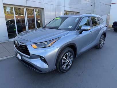Certified 2023 Toyota Highlander XLE