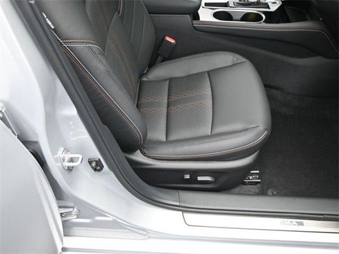 New 2025 Nissan Altima 2.5 SR image 35