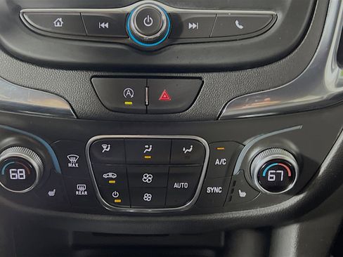 Used 2024 Chevrolet Equinox LT image 26