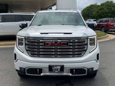 Certified 2024 GMC Sierra 1500 Denali w/ Denali Reserve Package AWD/4WD image 3