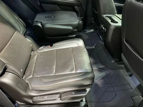 Used 2021 Chevrolet Tahoe High Country w/ Premium Package image 27