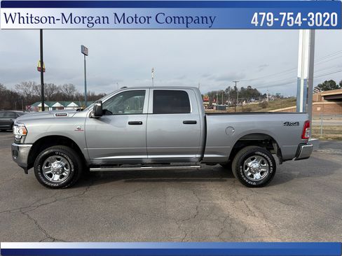 Used 2024 RAM 2500 Tradesman w/ Chrome Appearance Group image 8
