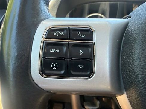 Used 2014 Jeep Compass Latitude w/ Sun/Sound Group FWD image 19