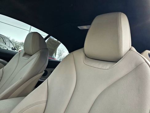 Used 2017 BMW 430i Convertible image 19