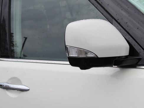 Used 2017 INFINITI QX80 4WD w/ Driver Assistance Package image 37