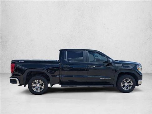 Used 2020 GMC Sierra 1500 4x4 Crew Cab w/ Sierra Value Package image 4