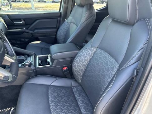 Used 2024 Toyota Tacoma Limited AWD/4WD image 21