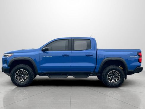 Used 2025 Chevrolet Colorado ZR2 w/ Technology Package image 7