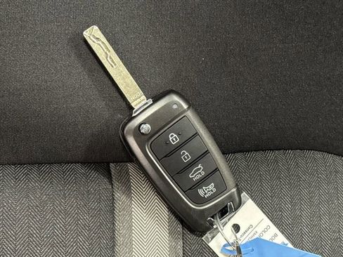 Used 2023 Hyundai Sonata SE w/ Cargo Package image 23