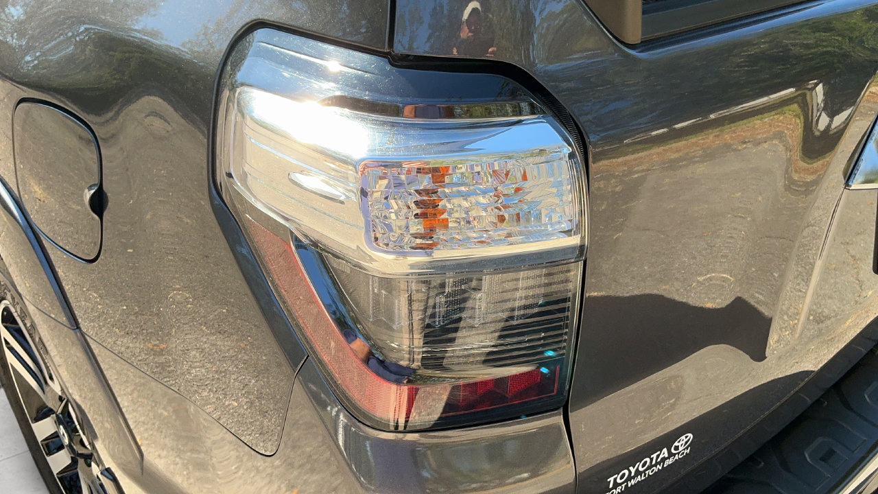 Used 2021 Toyota 4Runner Limited RWD image 7