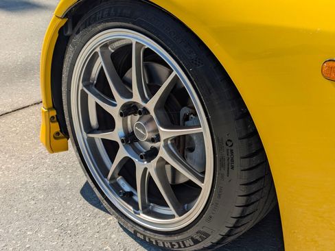 Used 2002 Honda S2000 Convertible 2D image 16