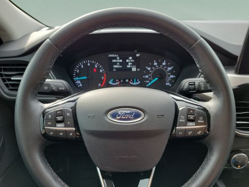 Used 2022 Ford Escape SE w/ SE Sport Appearance Package FWD image 20