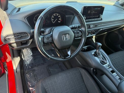 Used 2024 Honda HR-V Sport image 14