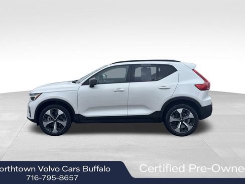 Certified 2026 Volvo XC40 B5 Plus w/ Protection Package Premier image 2