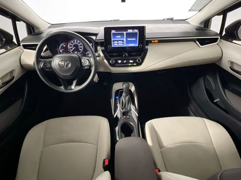 Used 2022 Toyota Corolla LE image 28