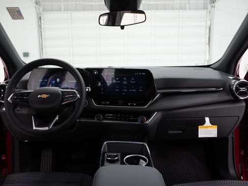 New 2026 Chevrolet Equinox LT image 35