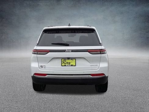 New 2026 Jeep Grand Cherokee Limited AWD/4WD image 5