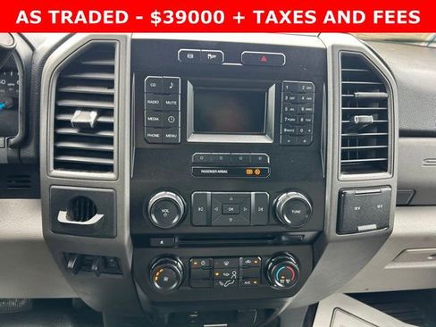 Used 2017 Ford F550 2WD Regular Cab Super Duty image 18