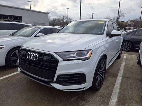 Used 2023 Audi Q7 3.0T Prestige w/ Prestige Package image 6