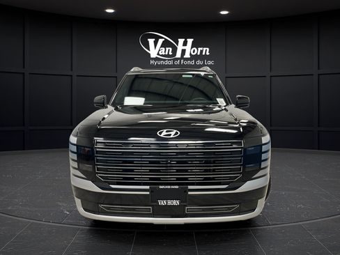 Used 2026 Hyundai Palisade Calligraphy AWD/4WD image 2