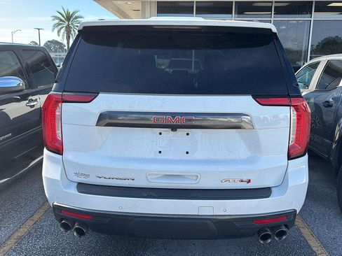 Used 2023 GMC Yukon AT4 w/ Technology Package image 5