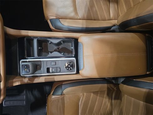 Used 2023 Nissan Pathfinder Platinum image 26