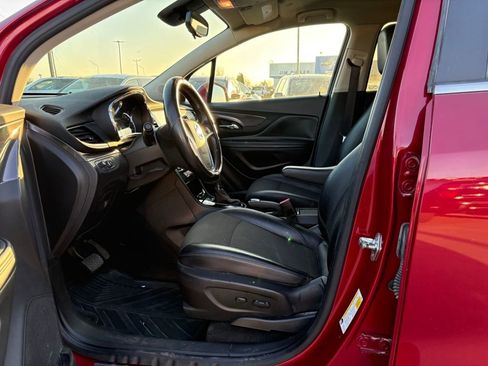 Used 2018 Buick Encore Preferred image 15