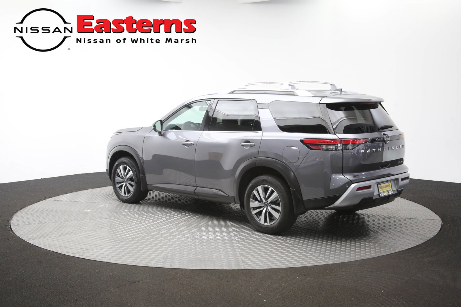 Used 2024 Nissan Pathfinder SL AWD/4WD image 66